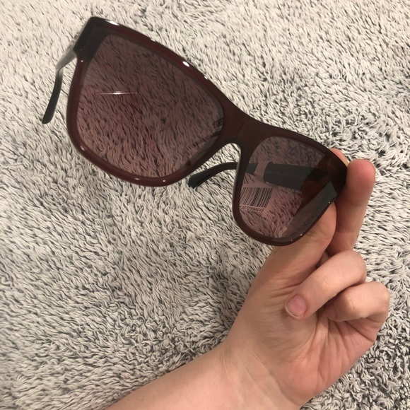 Chanel Sunglasses - Picture 3 of 3